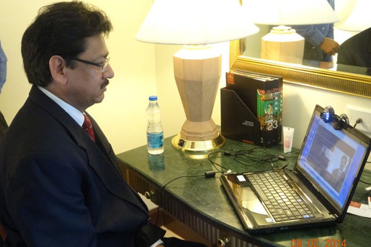 Dr. Chaudhary taking a Live session