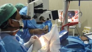 Dr. Chaudhary perfroming micro phaco surgery